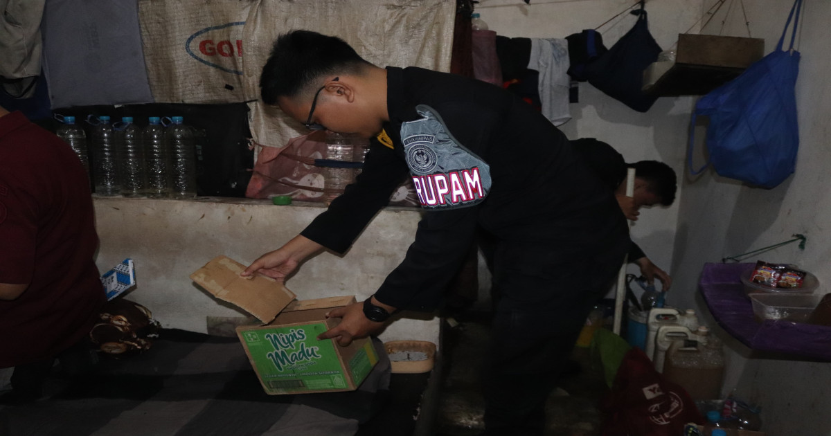 Lapas Narkotika Karang Intan Gelar Razia Blok Hunian, Tegakkan Disiplin dan Wujudkan Lingkungan Pemasyarakatan Bebas Gangguan Keamanan